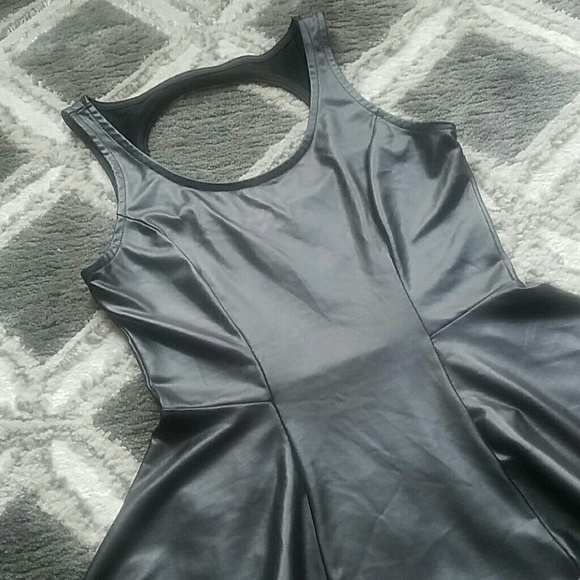 Kirra Vegan Leather Cutout Peplum Top - Picture 2 of 6